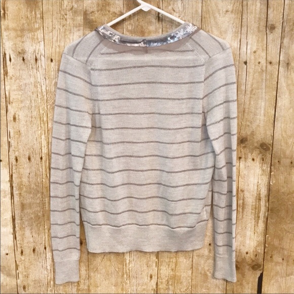 Ann Taylor Loft Sweater Size Small - Picture 5 of 5